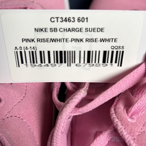 NWT Men’s Nike SB Charge Suede, Pink, 9 CT3463 601 SAMPLE - Picture 8 of 8
